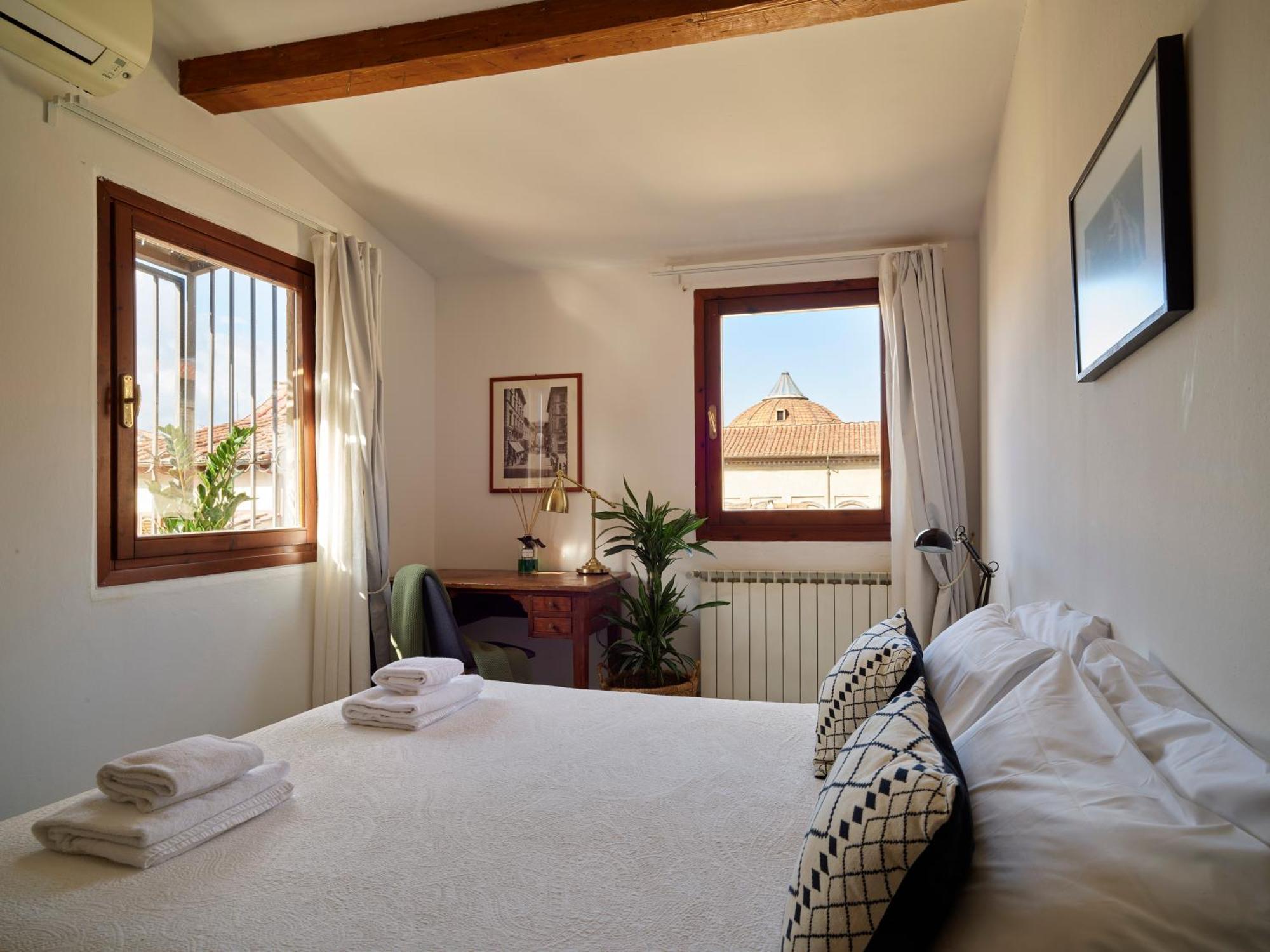 On The Duomo - Super Chic Apartment Firenze Bagian luar foto