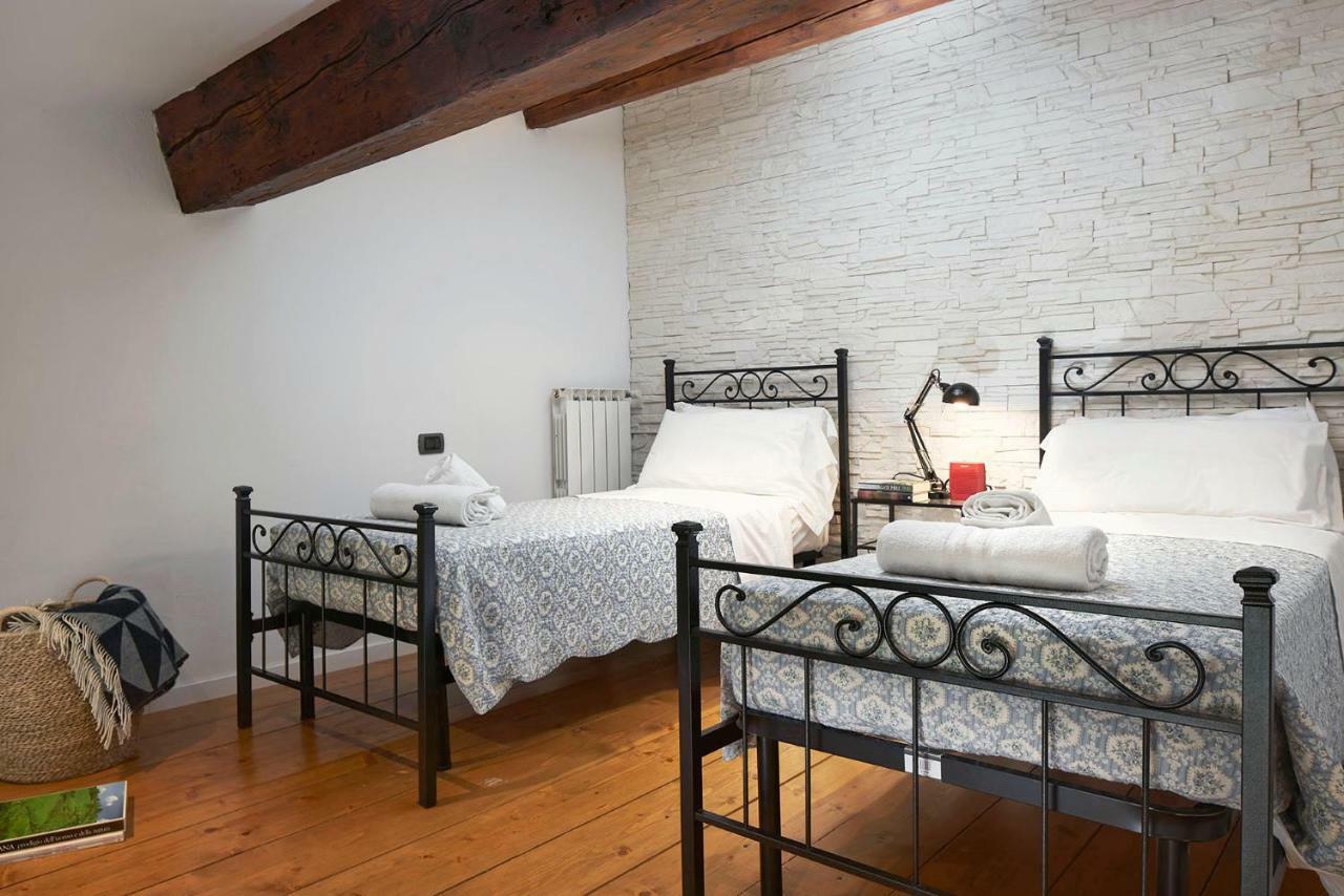 On The Duomo - Super Chic Apartment Firenze Bagian luar foto